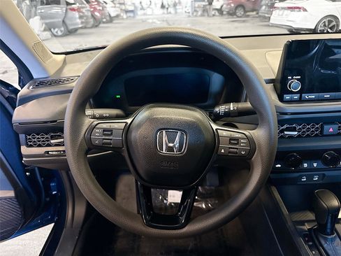 New 2025 Honda Accord SE image 12