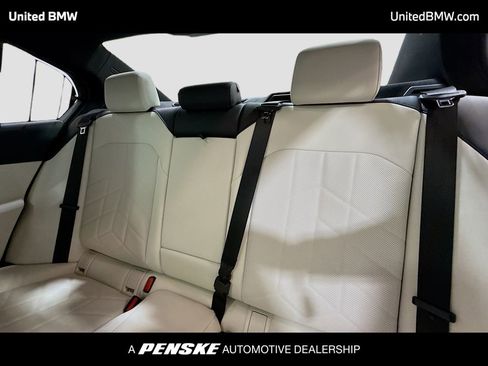 New 2026 BMW i5 eDrive40 w/ Executive Package image 13