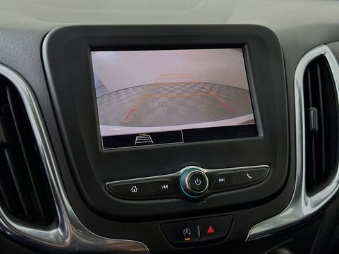 Used 2022 Chevrolet Equinox LT FWD image 17