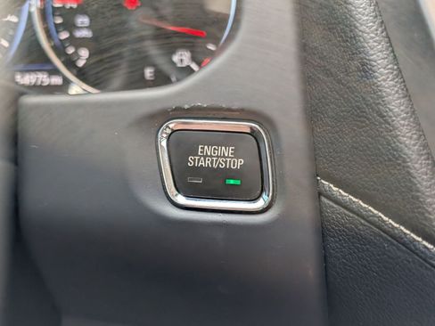 Used 2021 GMC Acadia Denali w/ Denali Technology Package FWD image 23