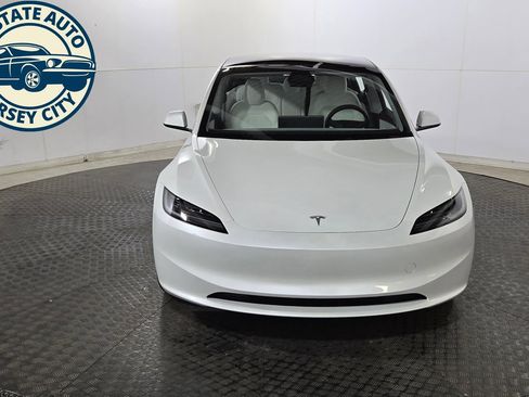 Used 2025 Tesla Model 3 Long Range RWD image 2