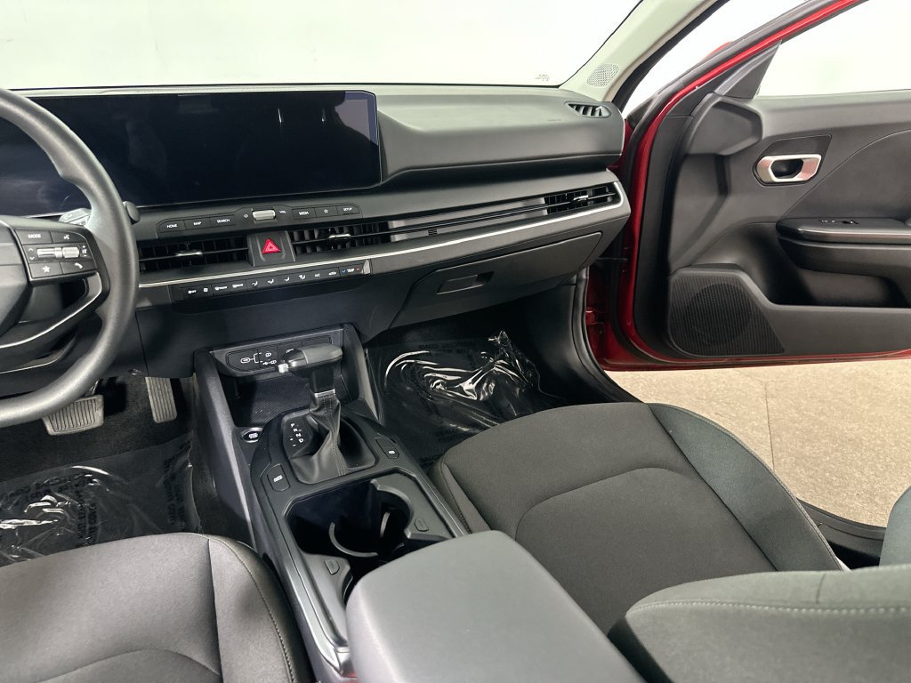 Used 2026 Kia K4 FWD image 21