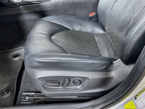 Used 2020 Toyota Camry XSE FWD image 20
