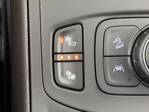 Certified 2024 GMC Terrain SLE w/ Driver Convenience Package AWD/4WD image 29