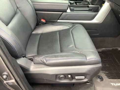Used 2023 Toyota Tundra Platinum AWD/4WD image 18