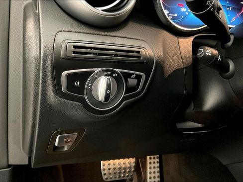 Certified 2021 Mercedes-Benz GLC 300 4MATIC image 38