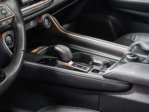 Certified 2025 Toyota Grand Highlander AWD Hybrid image 24