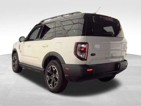 Used 2025 Ford Bronco Sport Outer Banks w/ Outer Banks Tech Package+ AWD/4WD image 8