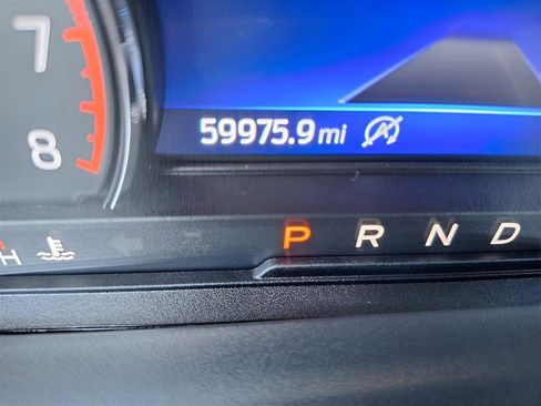 Used 2022 Ford Explorer XLT w/ Equipment Group 202A image 20