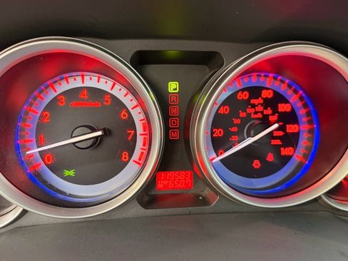 Used 2011 MAZDA CX-9 Grand Touring w/ Moonroof & Bose Audio Pkg image 16