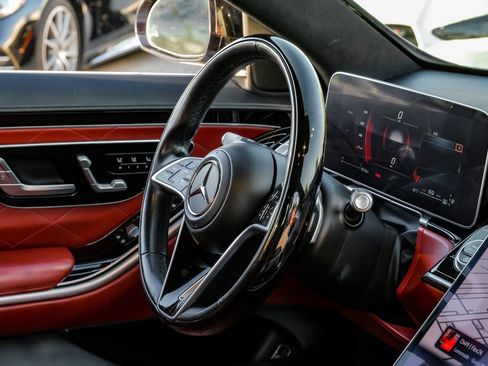 Used 2021 Mercedes-Benz S 580 4MATIC Sedan image 13