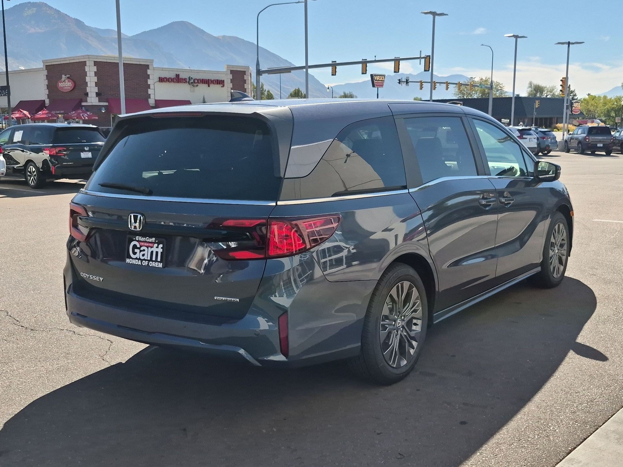New 2027 Honda Odyssey Touring image 3