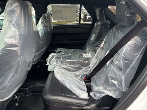 New 2026 Ford Explorer 4WD Police Interceptor image 11