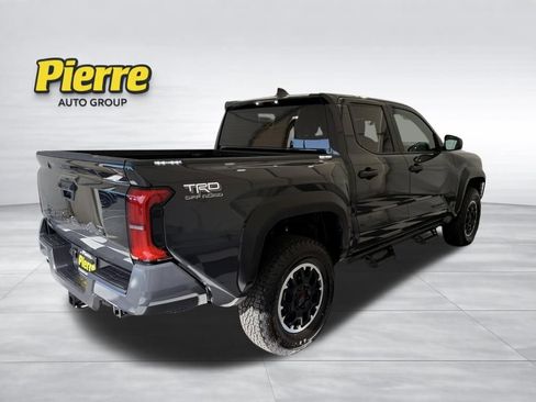 Used 2026 Toyota Tacoma TRD Off-Road AWD/4WD image 5