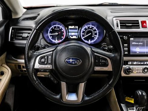 Used 2017 Subaru Outback 2.5i Limited image 14