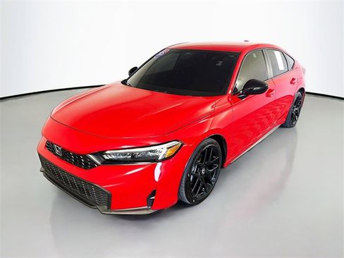 Used 2025 Honda Civic Sport image 3