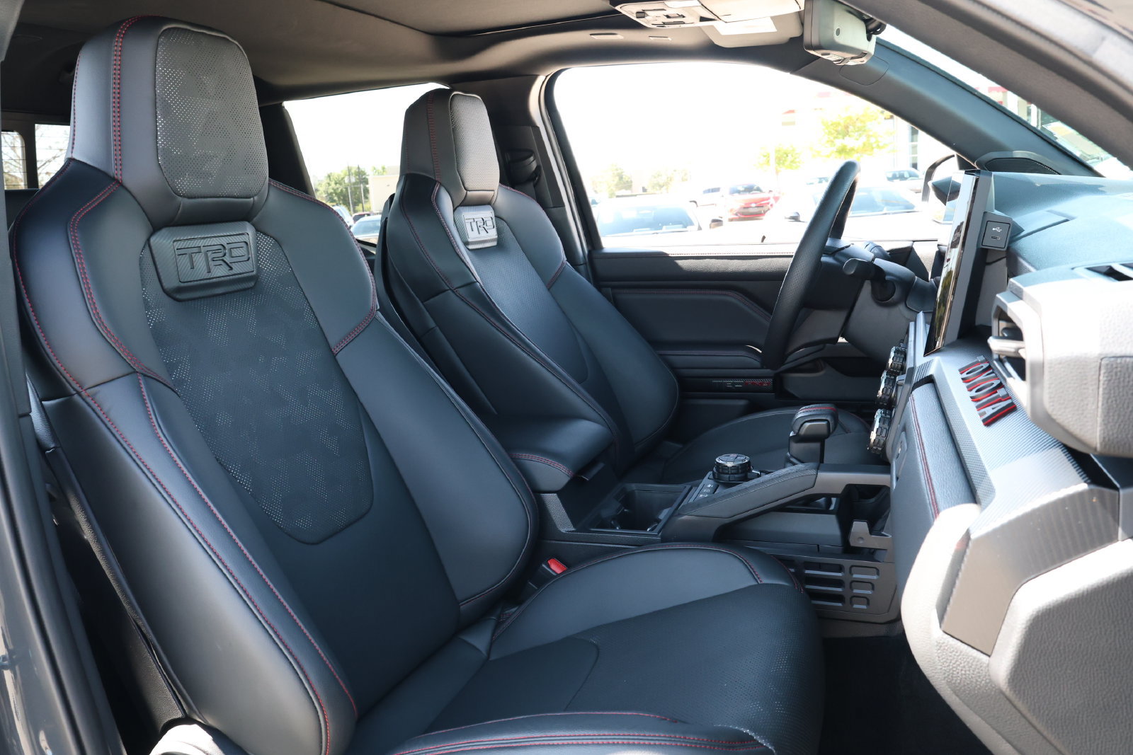 Used 2025 Toyota Tacoma TRD Pro w/ Tow Tech Package AWD/4WD image 35