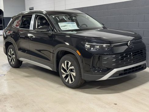 New 2026 Volkswagen Tiguan S image 1