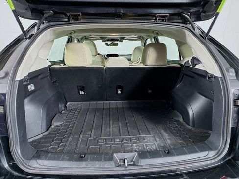 Used 2017 Subaru Impreza 2.0i Premium image 32