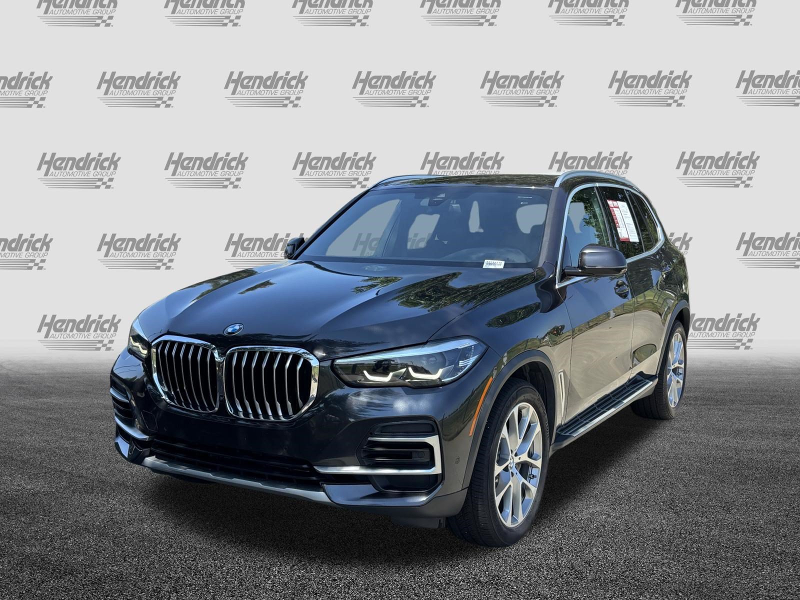 Used 2023 BMW X5 xDrive40i AWD/4WD image 5