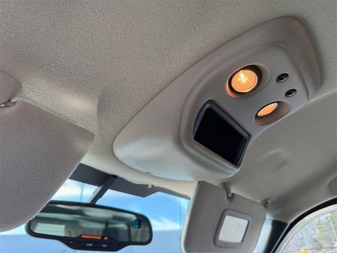 Used 2004 Chevrolet Silverado 1500 w/ Light Duty Power Package image 26