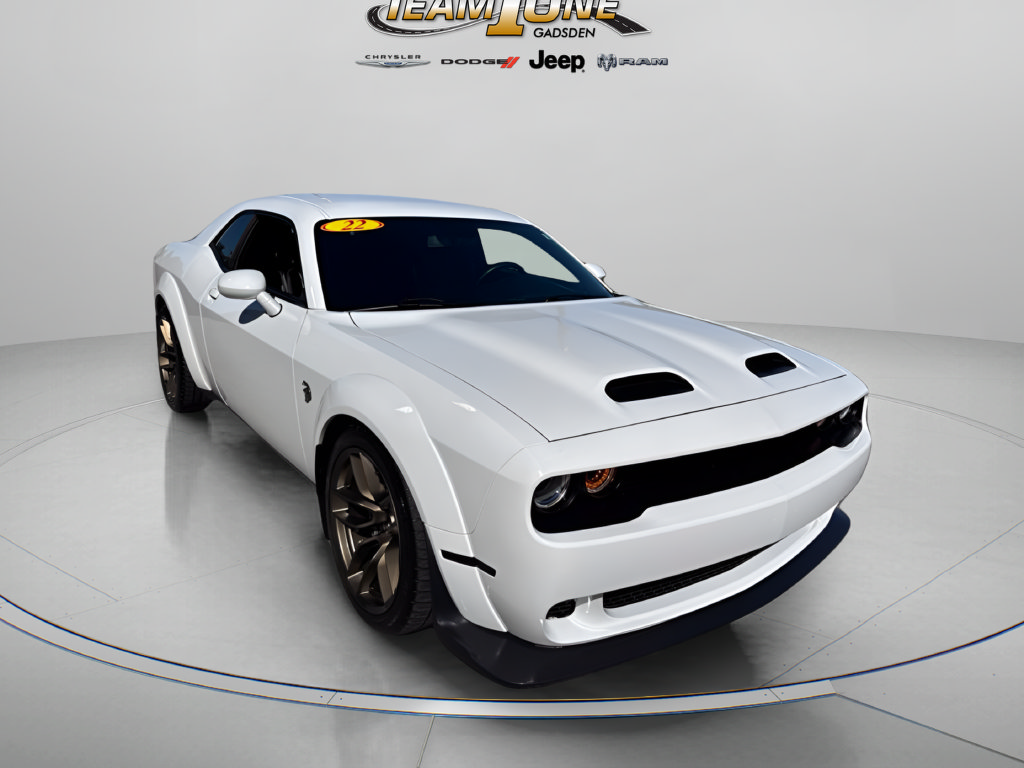 Used 2022 Dodge Challenger SRT Hellcat RWD image 1