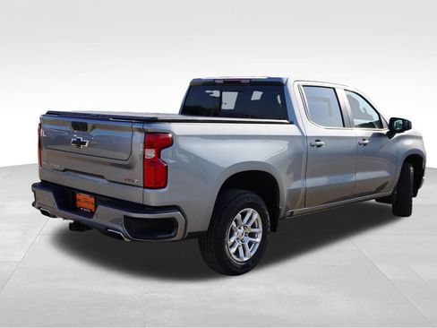 Used 2023 Chevrolet Silverado 1500 RST AWD/4WD image 5
