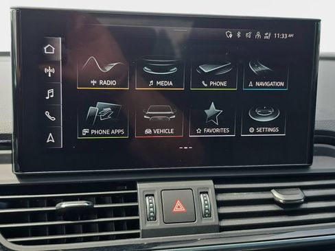 Used 2021 Audi Q5 e Premium Plus w/ Premium Plus Package AWD/4WD image 24