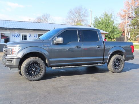 Used 2019 Ford F150 Lariat w/ Equipment Group 502A Luxury image 2