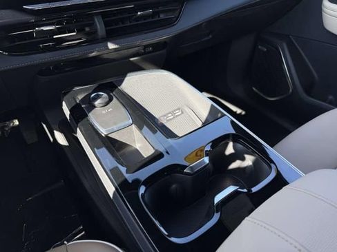 Used 2025 Buick Enclave Preferred w/ Super Cruise Package image 35