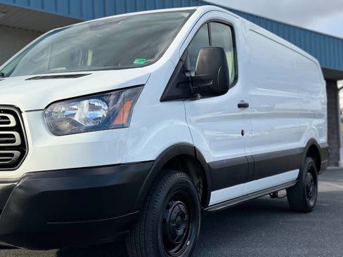 Used 2019 Ford Transit 250 130 Low Roof image 41
