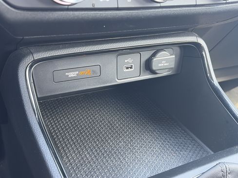 Used 2024 Honda CR-V LX image 32