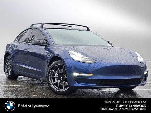 Used 2018 Tesla Model 3 Long Range image 1