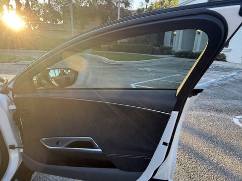 Used 2022 Lucid Air Grand Touring image 44