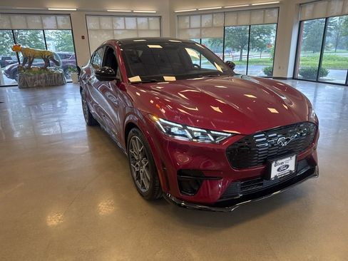 New 2025 Ford Mustang Mach-E GT image 9