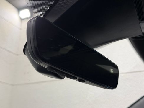 Used 2024 Volkswagen Tiguan SE R-Line FWD image 49