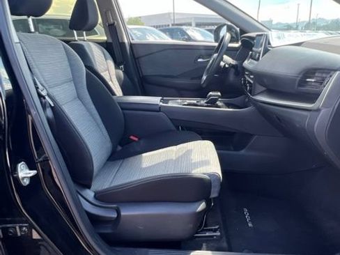 Used 2023 Nissan Rogue SV FWD image 34