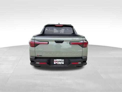 Used 2024 Hyundai Santa Cruz SEL FWD image 9