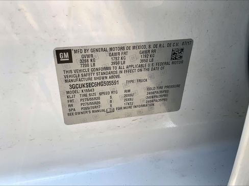 Used 2017 Chevrolet Silverado 1500 LTZ Z71 w/ LTZ Plus Package AWD/4WD image 37