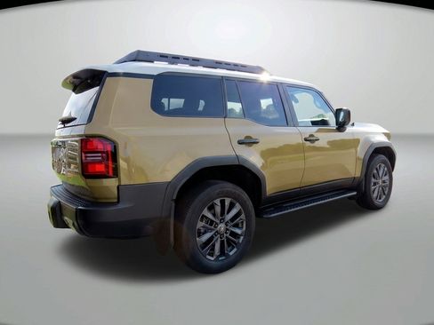 Used 2025 Toyota Land Cruiser w/ Premium Package AWD/4WD image 7
