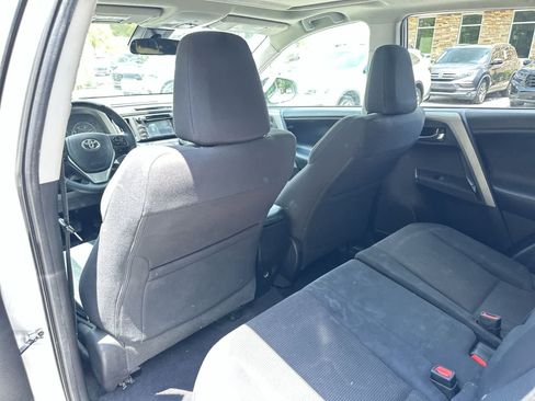 Used 2018 Toyota RAV4 XLE w/ Plus Extra Value Package FWD image 14