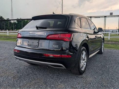 Used 2018 Audi Q5 2.0T Premium Plus w/ Premium Plus Package AWD/4WD image 5