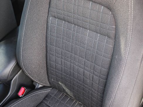 Certified 2023 Honda HR-V LX image 23