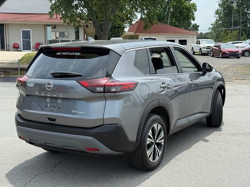 Used 2023 Nissan Rogue SV AWD/4WD image 7
