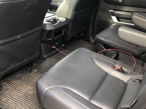 Used 2024 Toyota Sequoia Platinum image 7