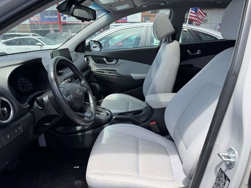 Certified 2023 Hyundai Kona SEL w/ Convenience Package AWD/4WD image 18