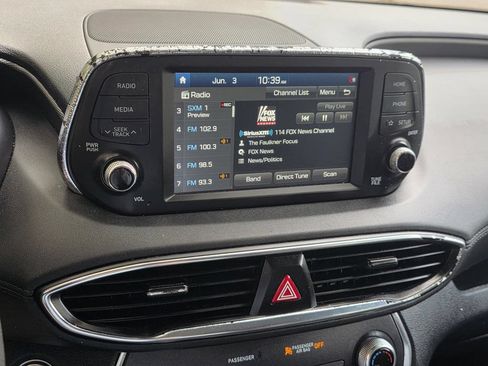 Used 2020 Hyundai Santa Fe SEL FWD image 16