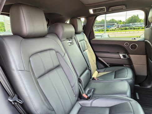 Used 2018 Land Rover Range Rover Sport Supercharged AWD/4WD image 15