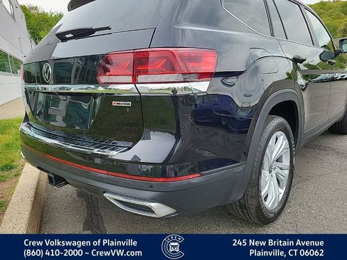 Certified 2022 Volkswagen Atlas SE w/ Panoramic Sunroof Package AWD/4WD image 32