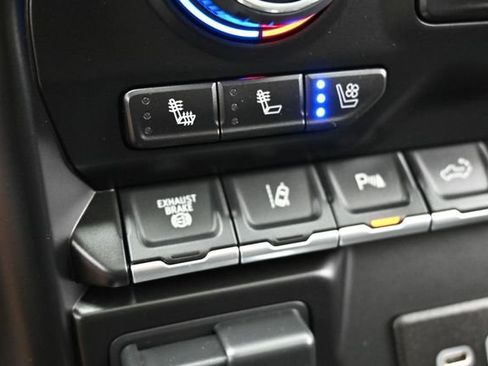 Used 2022 Chevrolet Silverado 2500 LTZ w/ LTZ Premium Package AWD/4WD image 43
